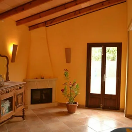 Casa La Siesta- Ruhiges In Cala Ratjada, 300 M Vom Son Moll Entfernt * 卡拉纳雅达