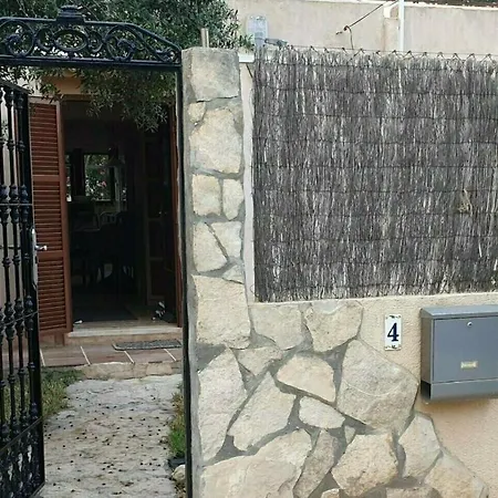 Casa La Siesta- Ruhiges In Cala Ratjada, 300 M Vom Son Moll Entfernt