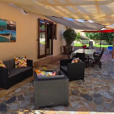 Casa La Siesta- Ruhiges In Cala Ratjada, 300 M Vom Son Moll Entfernt Кала Ратьяда